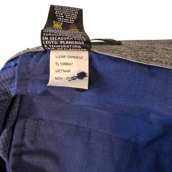 Greg Norman Mens Golf Shorts Sz 36 Performance Fabric Royal Blue Stretch - Picture 5 of 5